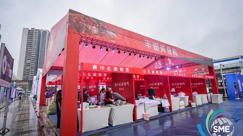 灯箱制作加盟：揭秘入门门槛与关键要素**
